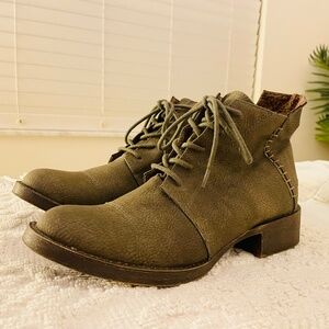 Blowfish Olive Green Ankle Boots